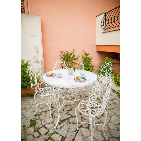 Apartman Sun House 3 *